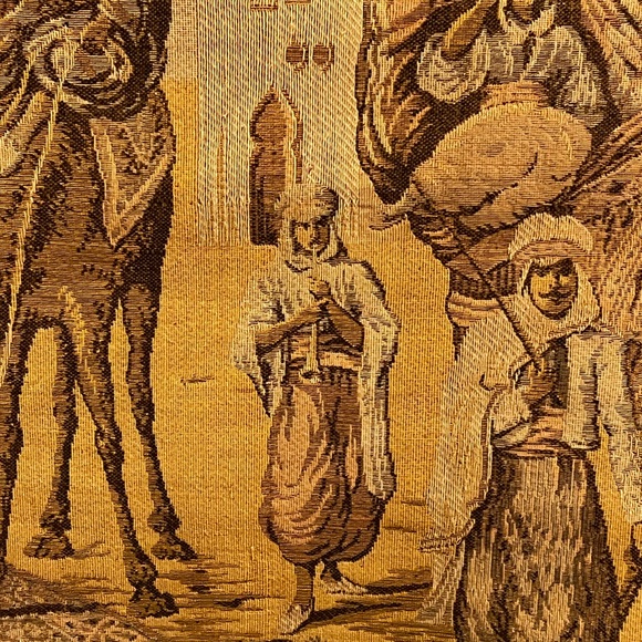 Vintage “Gift Giving Ceremony” Tapestry - Picture 9 of 11